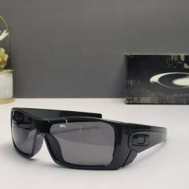 Picture of Oakley Sunglasses _SKUfw66124300fw